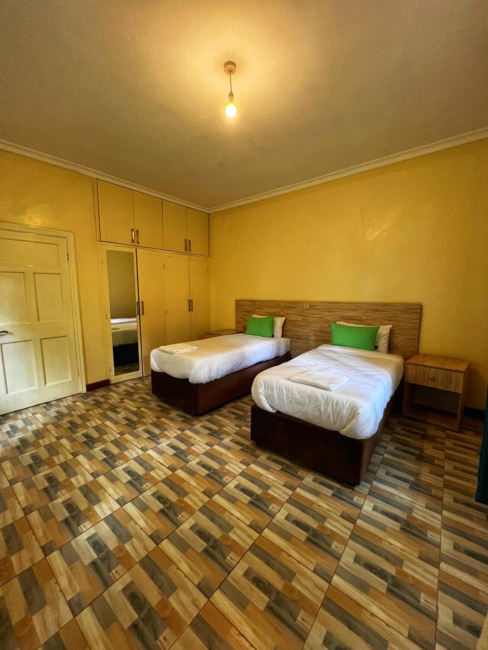 Twin Guest Suite